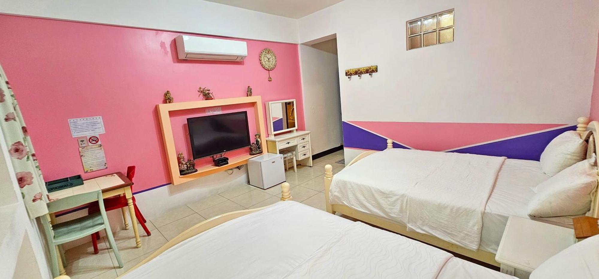 Loyofun Bed & Breakfast Đông Cảng Ngoại thất bức ảnh