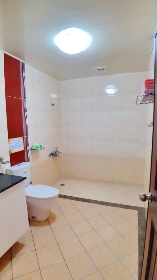 Loyofun Bed & Breakfast Đông Cảng Ngoại thất bức ảnh
